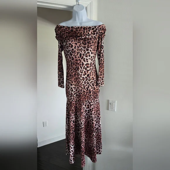 Leopard Print Off Shoulder Dress - Picture 2 of 5